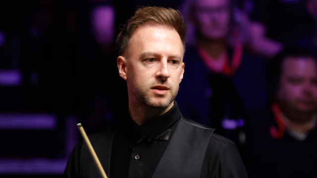 期徘徊在三 期徘徊在三