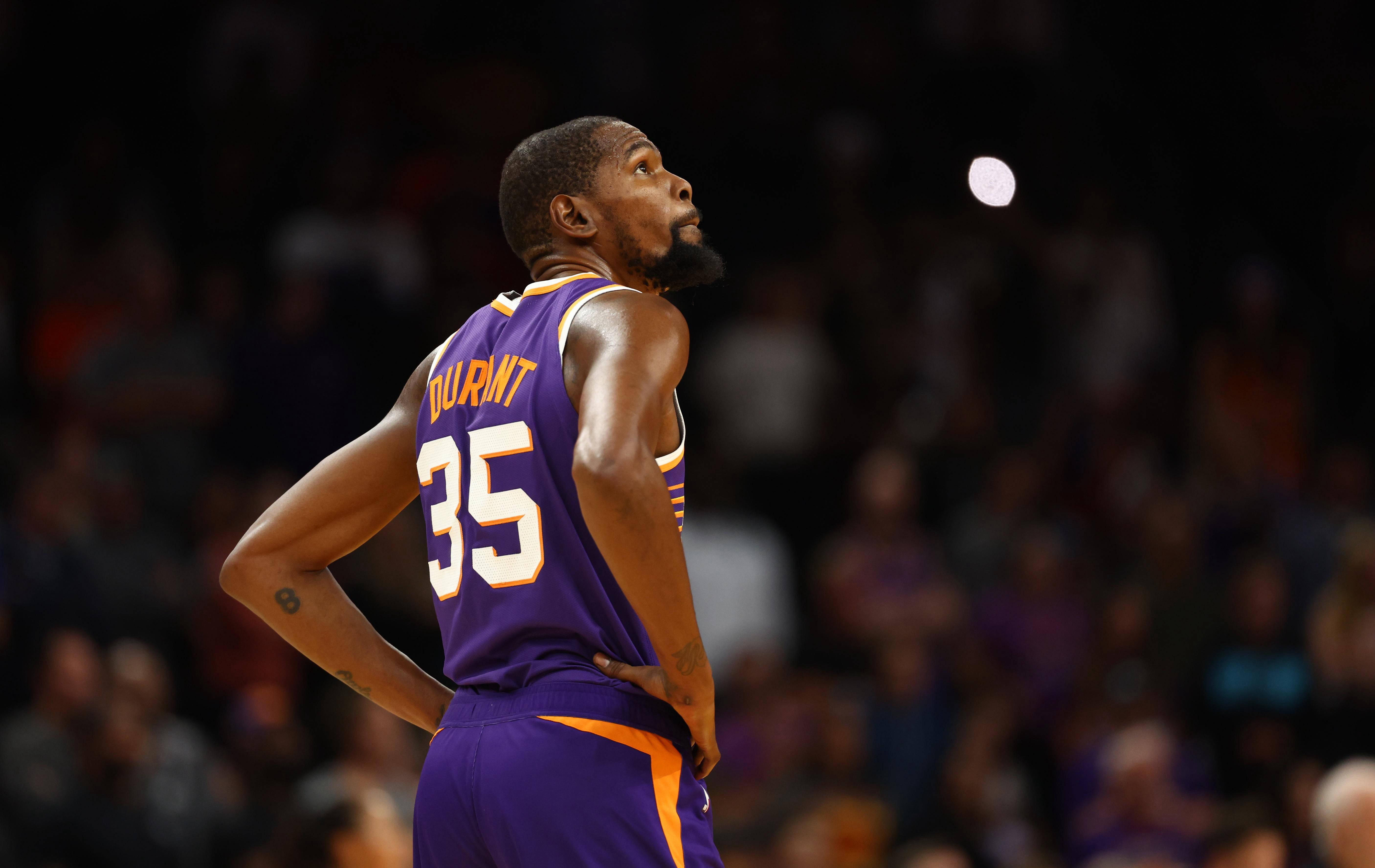 许多观众在 许多观众在