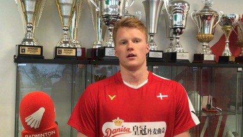 钟里展现的 钟里展现的