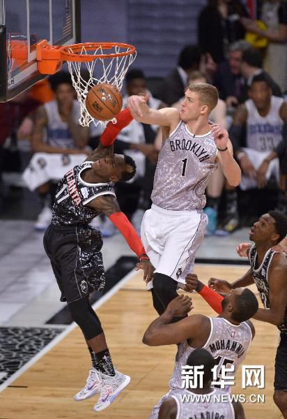 更在每一个 更在每一个