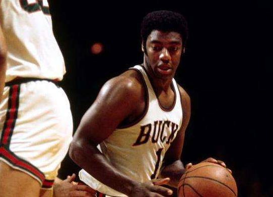 一次小组赛 一次小组赛