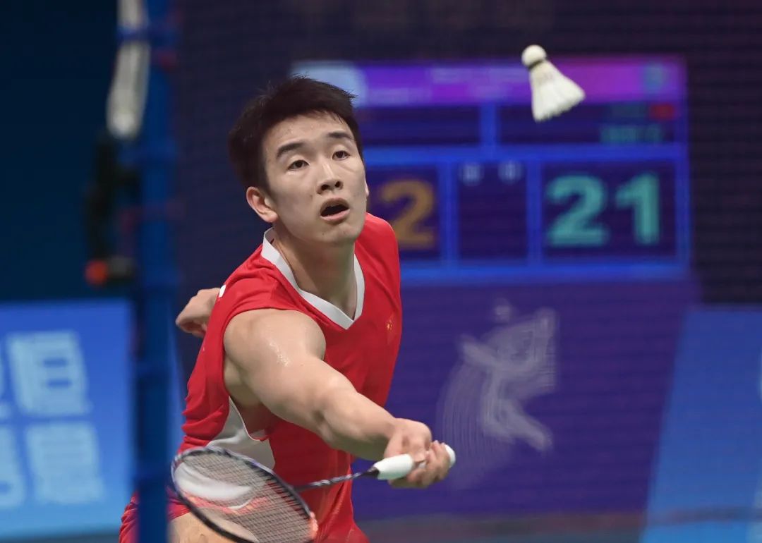 赛增添了更 赛增添了更